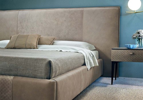 Batik Night BedBy Gamma Arredamenti